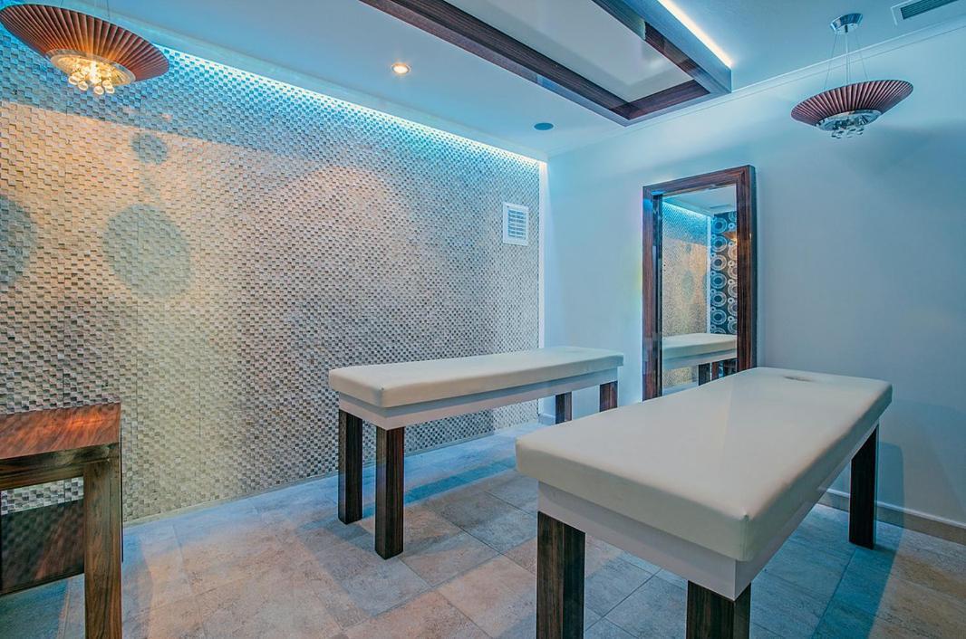 Carlijn Met Prive-zwembad, Veel Privacy En Panoramisch Uitzicht Op Zee, Op Luxe Willa Alanya